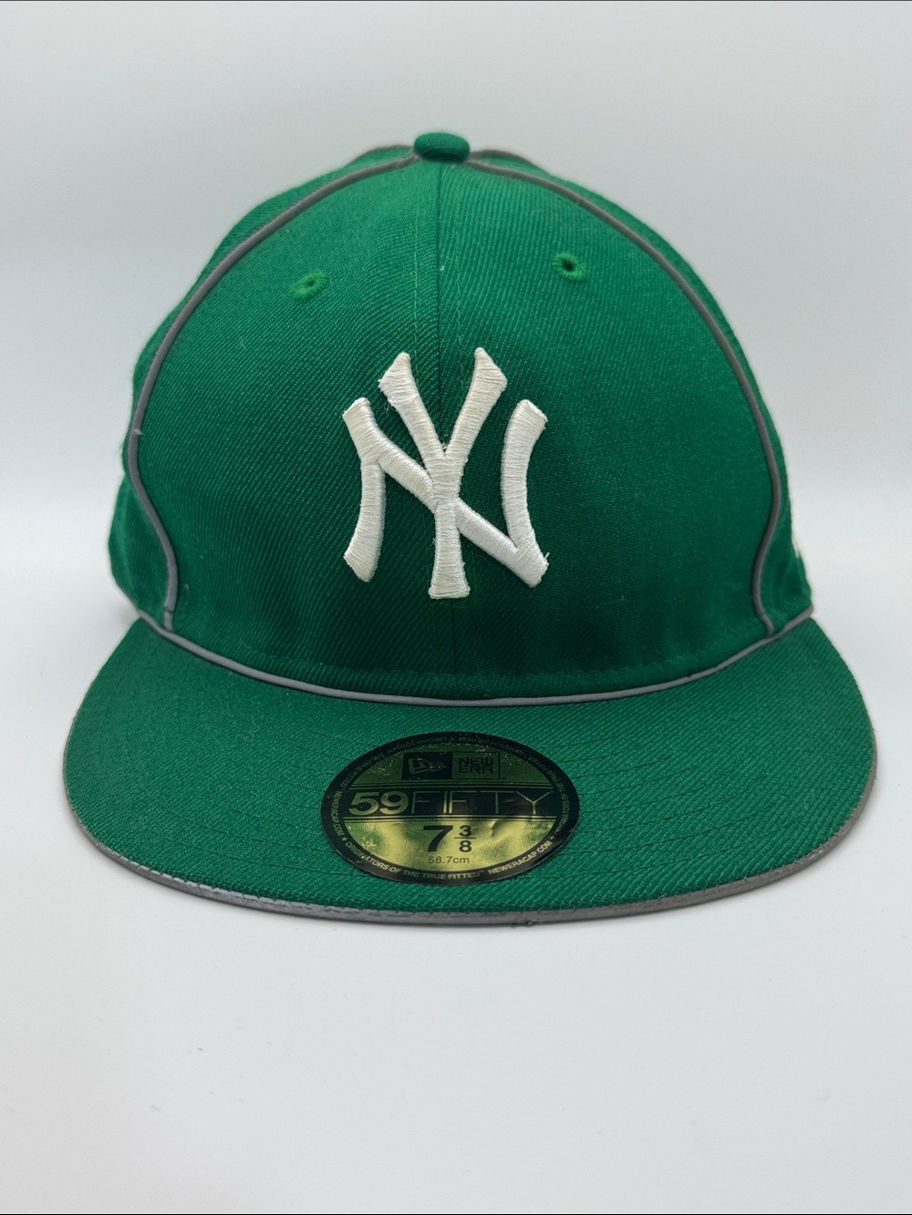 New York Yankees MLB New Era Green Size 7 3/8 59Fifty Baseball Hat Cap
